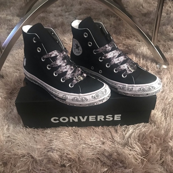 converse x miley cyrus chuck taylor